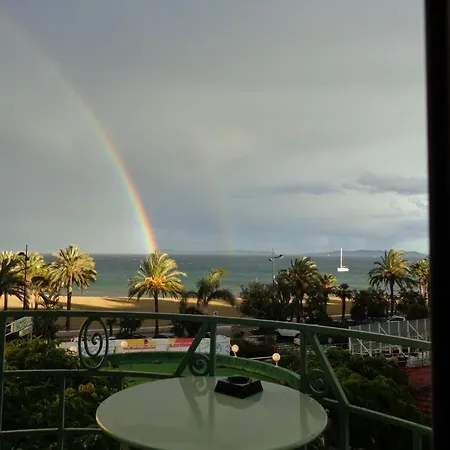 L'ilot Fleuri Hotel 2*