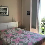 L'ilot Fleuri 2* Le Lavandou